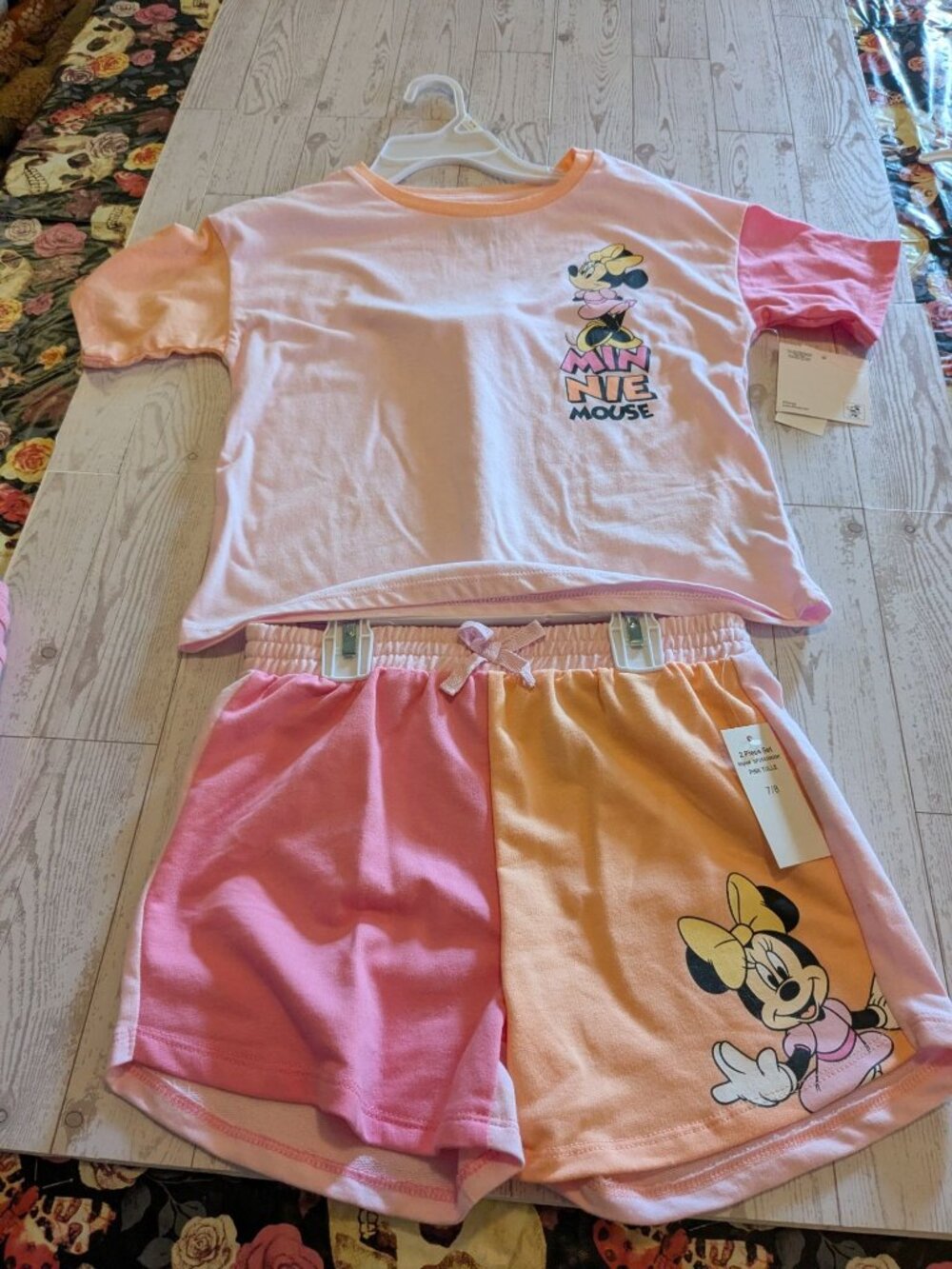 Disney Minnie Mouse Girls 2-Piece Lounge Set Pink & Orange Shorts  Tee Size 7/8